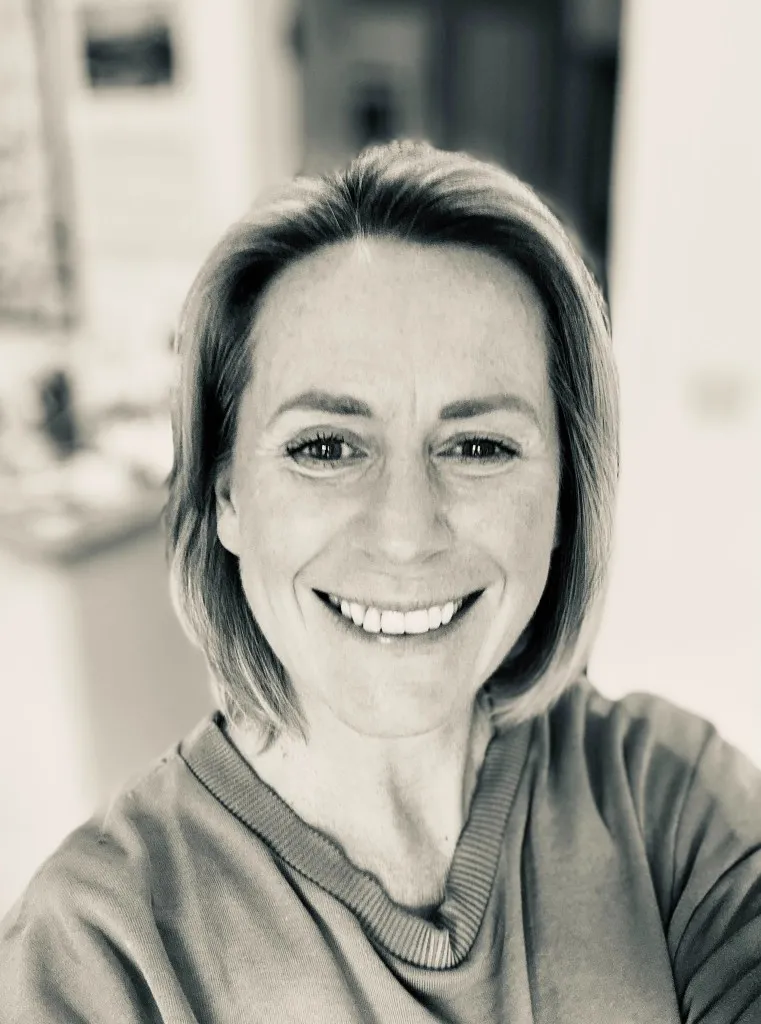 Sally Varley, acupuncturist